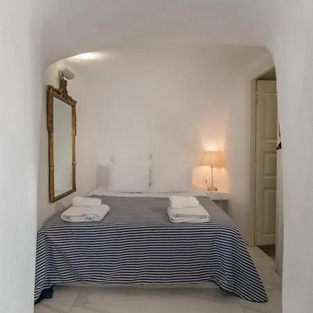 Hotel Alexander Imerovigli (Santorini)