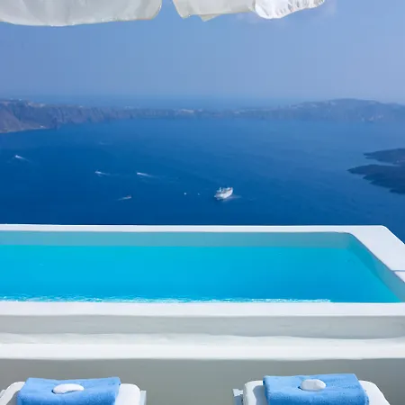 Alexander Hotel 3*
