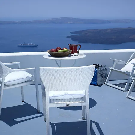 Alexander Hotel 3*