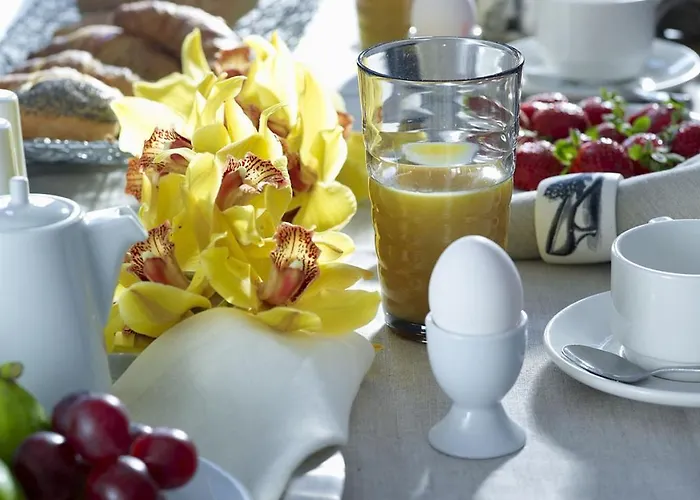 Alexander 3* Imerovigli (Santorini)